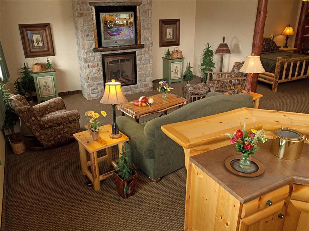 Stoney Creek Hotel